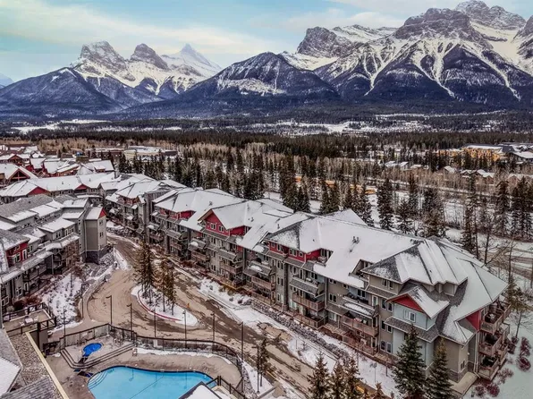 101 N Montane Rd #222, Canmore, AB T1W 0G2