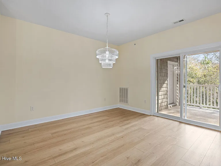 200 Lighthouse Ln #B3 — Photo 11