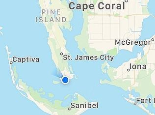 3924 Plumosa Dr, Saint James City, FL 33956