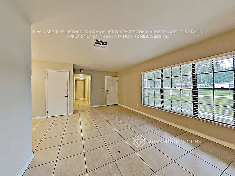 907 Skyview Dr — Photo 4