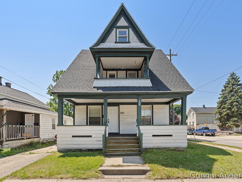 1st image of 930 1st St NW