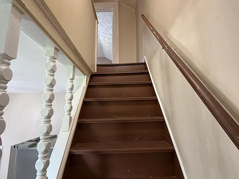 522 E Ward St — Photo 21