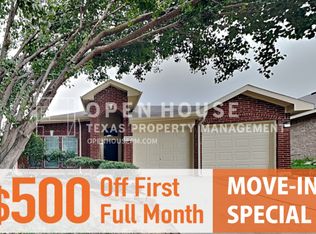817 Fox Hunt Trl, Fort Worth, TX 76179
