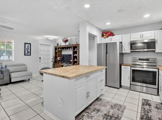 1411 NW 89th Avenue, Pembroke Pines, FL 33024