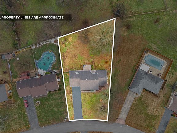 4th image of 1108 Walnut Ct