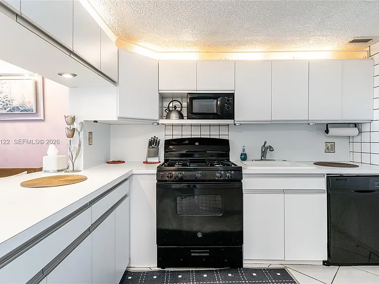 2030 S Ocean Dr #1903 — Photo 10