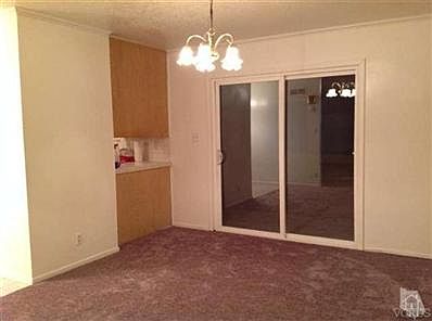 3rd image of 34 Van Dyke St