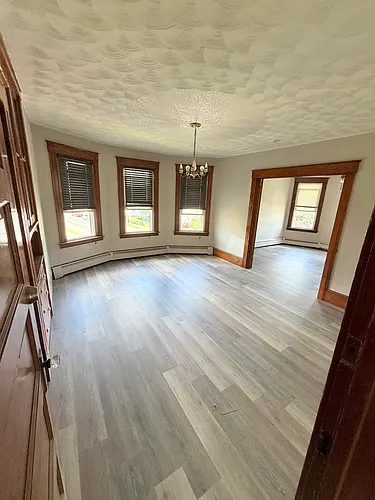 30 Farmington Ave #2 Photo 1