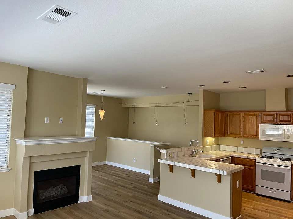 Kitchen and Dinning Room