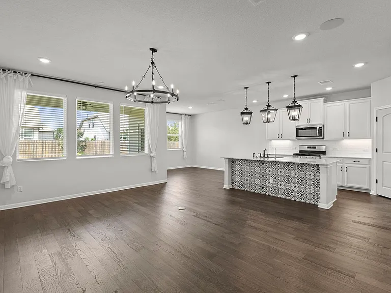 2605 Acoma Ln — Photo 7