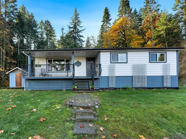 241 Aust Way, Salt Spring Island, BC V8K 2B2