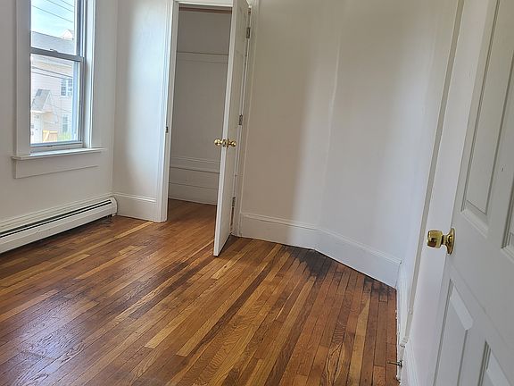 5th image of 951 Hayward St Unit 2