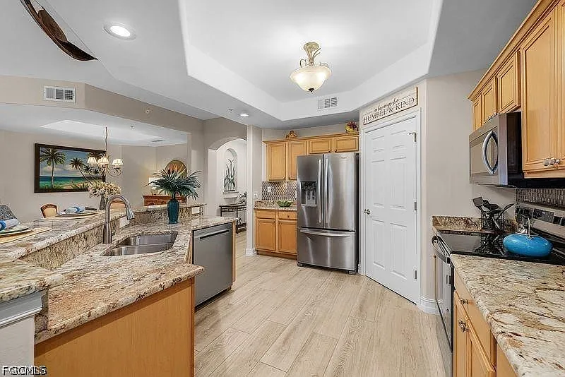 2 bed, 1643 sqft, $3,000 — Photo 3