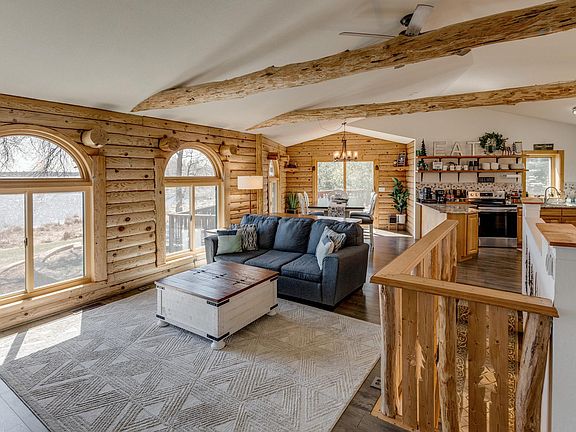 3rd image of 13423 Arrowwood Dr
