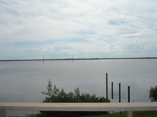 Direct Intracoastal View