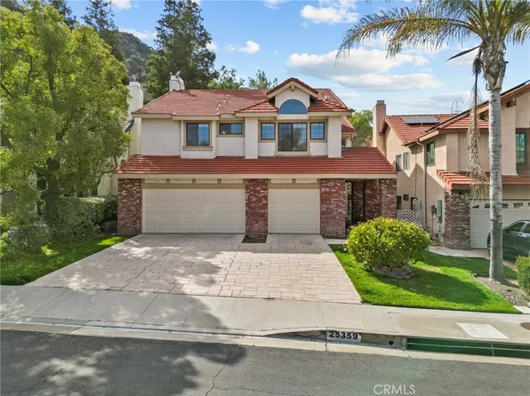 25359 Clarke St, Valencia, CA 91381