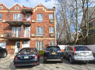 8537 Lefferts Blvd, Kew Gardens, NY 11415