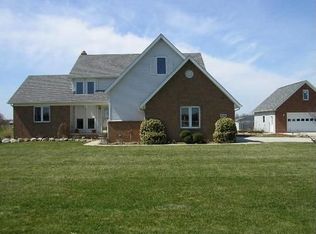 1025 Berville Rd, Allenton, MI 48002