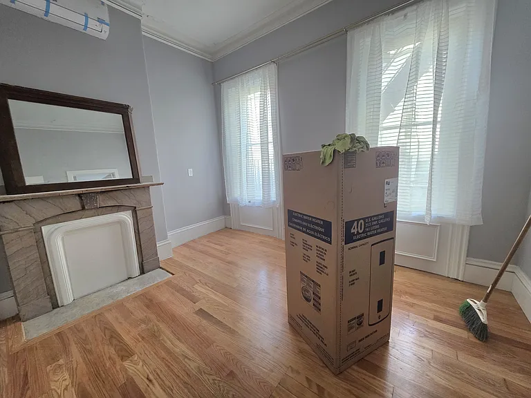 98 Mount Pleasant Ave #1 — Photo 4