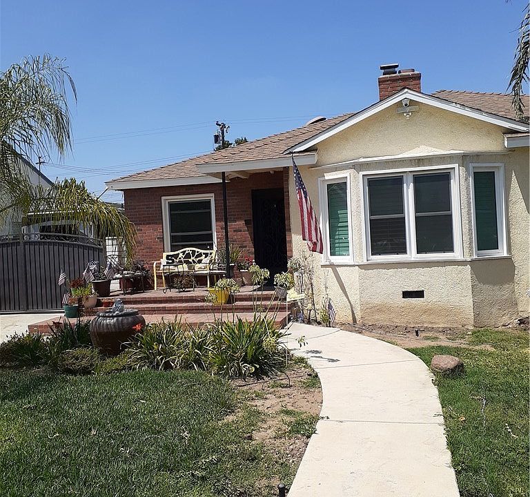 1st image of 435 S Myrtlewood St
