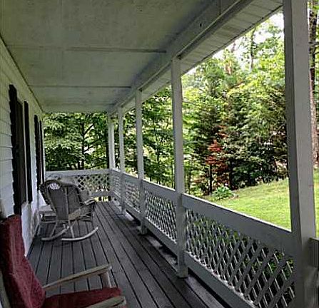 2nd image of 84 Castlewood Ct