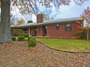 6104 Ridgecrest Dr, Little Rock, AR 72205