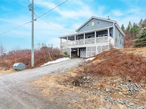 19 Neck Rd, Kingston, NB E5S 2N7
