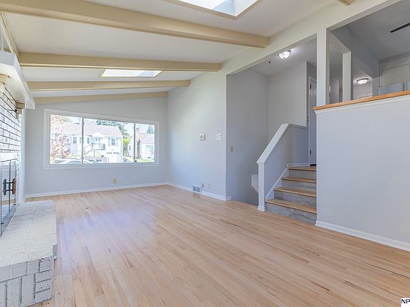 5th image of 6467 William St
