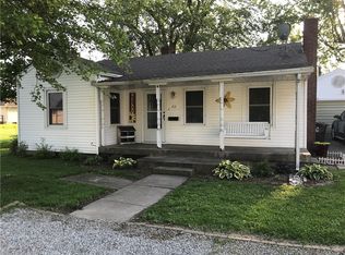 413 N Opal St, Casey, IL 62420