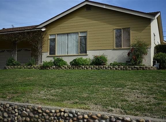 2nd image of 727 Live Oak Dr