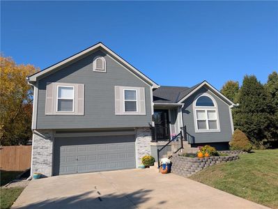 610 Chardonnay Ct, Raymore, MO, 64083