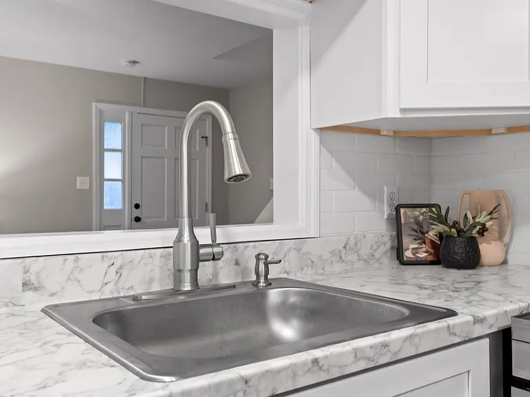 3945 N Quail Ln — Photo 15