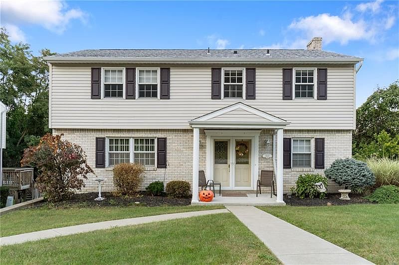 1810 Gina Dr, West Mifflin, PA 15122 | Zillow