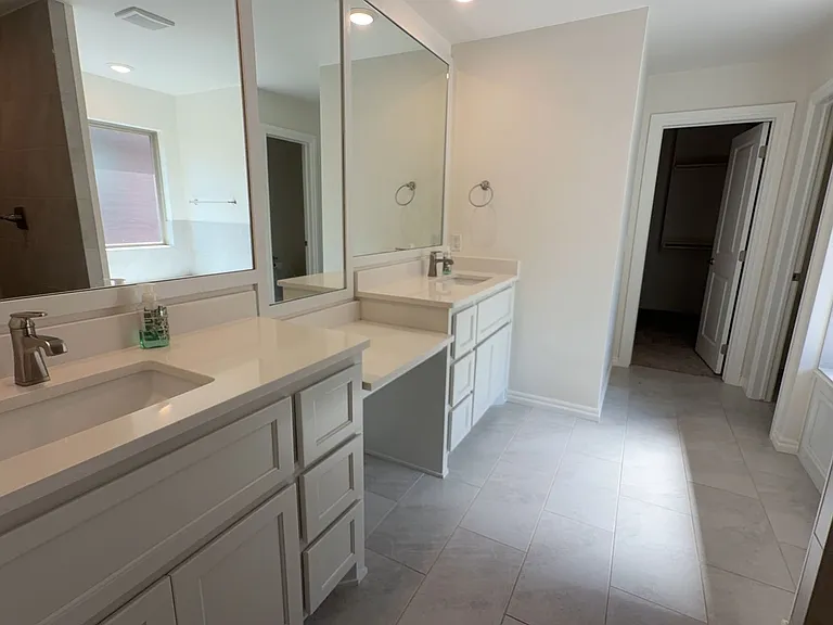12301 SW 31st St — Photo 17