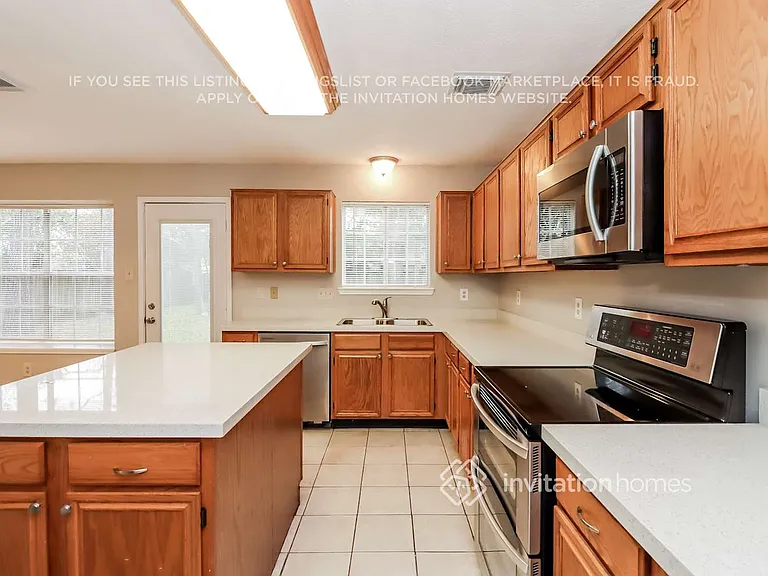 22230 Singleleaf Ln — Photo 6
