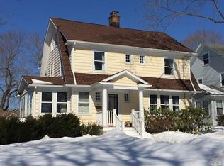 366 Buena Vista Rd, Fairfield, CT 06825