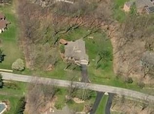 236 Woodland Dr, Powell, OH 43065