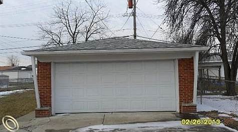 garage.jpg