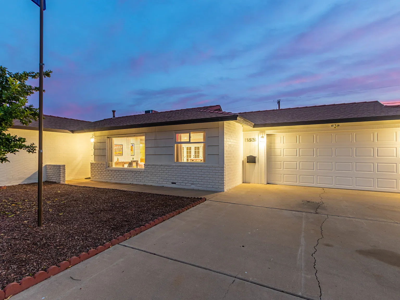 1535 West Lawrence Road - - — Photo 4