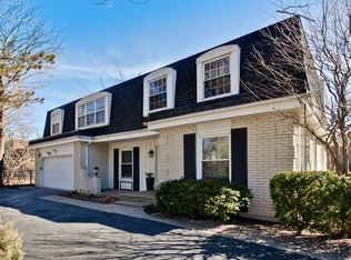 1725 Cavell Ave, Highland Park, IL