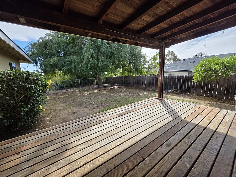 5457 Dorothy Dr — Photo 23