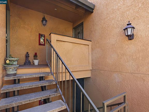 5th image of 440 Bollinger Canyon Ln APT 396