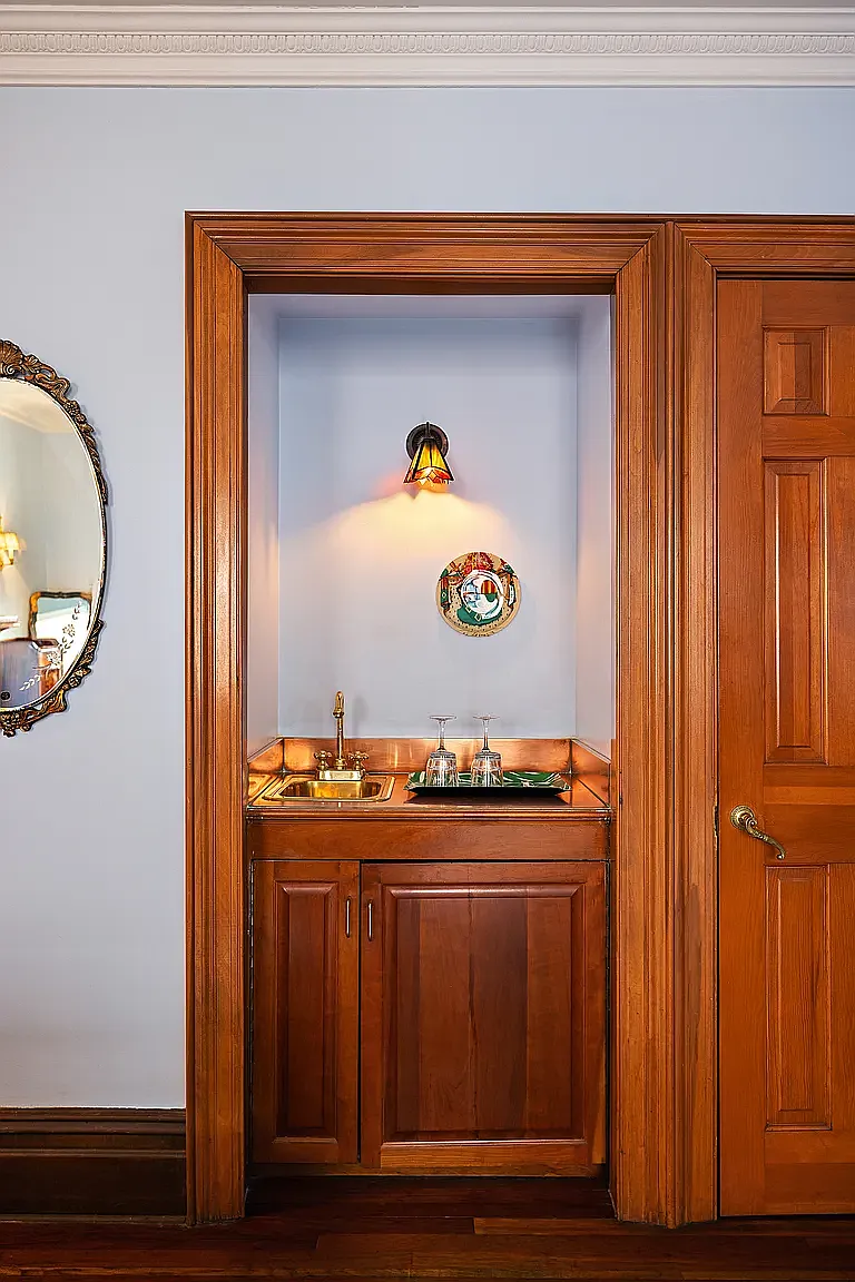 56 Irving Place — Photo 3