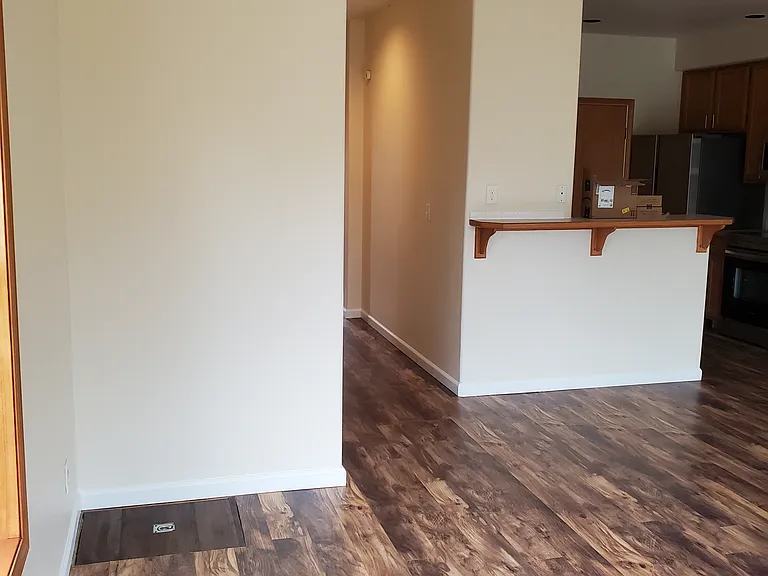 4131 Forsythia St — Photo 5