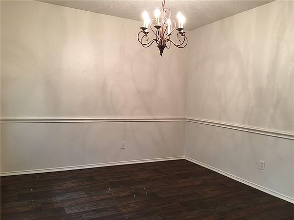 3rd image of 1000 Pullman Dr
