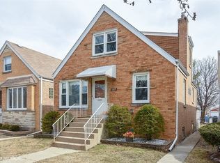 5325 N Neenah Ave, Chicago, IL 60656