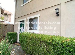 48 Lark Center Dr APT 12, Santa Rosa, CA 95403