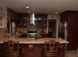 1612 Pepper Dr, El Cajon, CA 92021