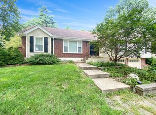 1410 SW 8th Ter, Lees Summit, MO 64081