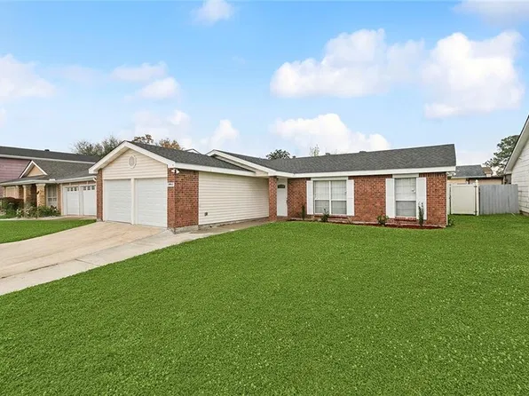 3832 Sue Ker Dr, Harvey, LA 70058